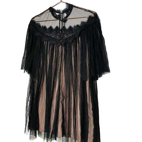 Nha Khanh Black Tulle Shift Lulu High Neckline Lace Collar Zipper Dress size 6 - Picture 3 of 14